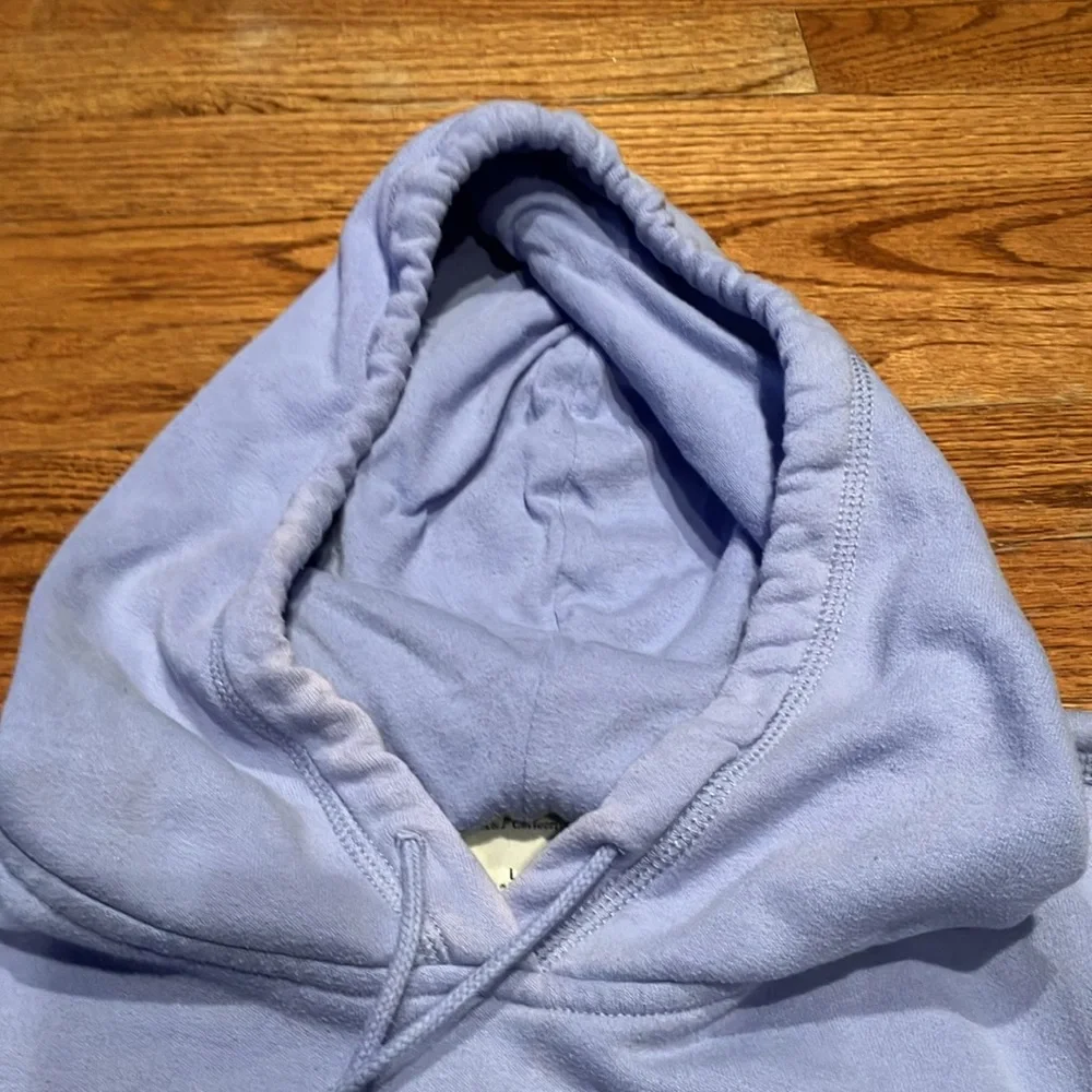 Abercrombie & Fitch Large periwinkle blue hoodie with kangaroo picket in front